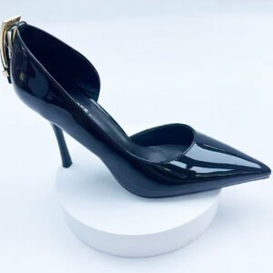high-heeled shoes