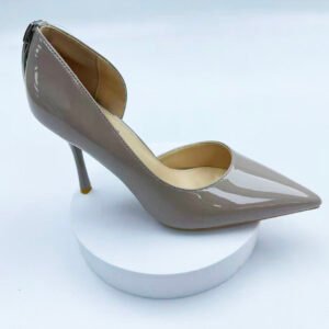 high-heeled shoes