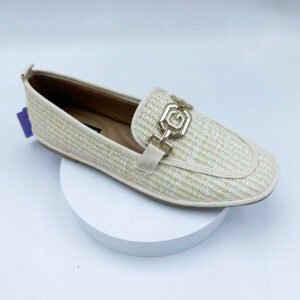 flat shoes