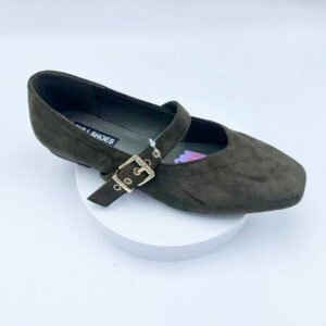 flat shoes