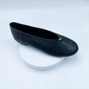 flat shoes