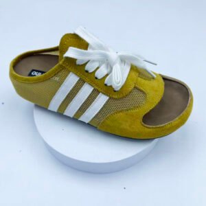 Sports shoes